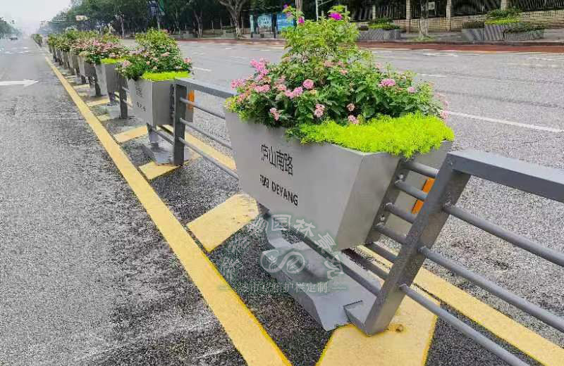 船型花箱護欄應用于哪些場景